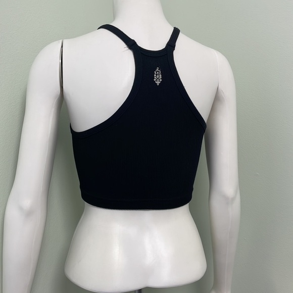 Free People Happiness Runs Long Crop Tank Black Size XS/S - Picture 9 of 10